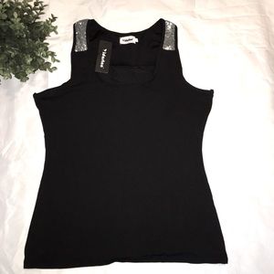3/$15 Yidarton black sleeveless shirt size XL